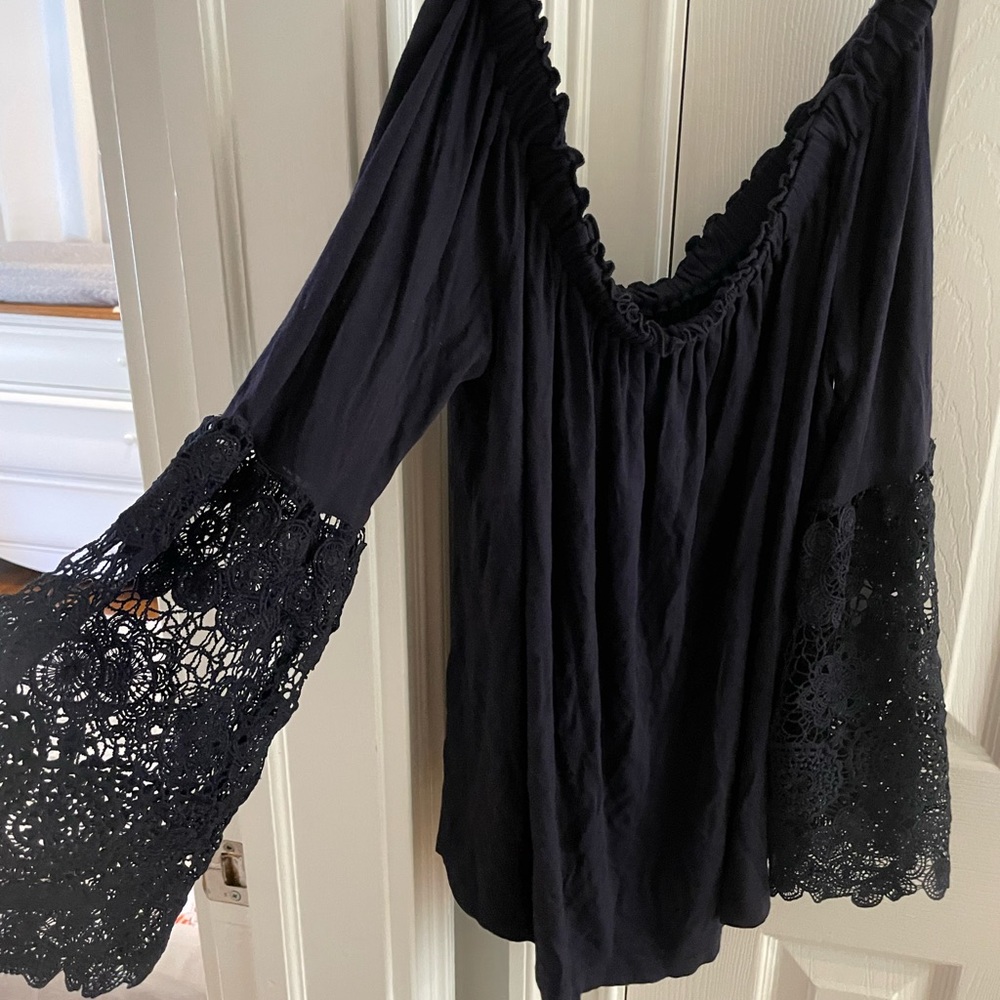 Navy off the shoulder loft shirt size medium